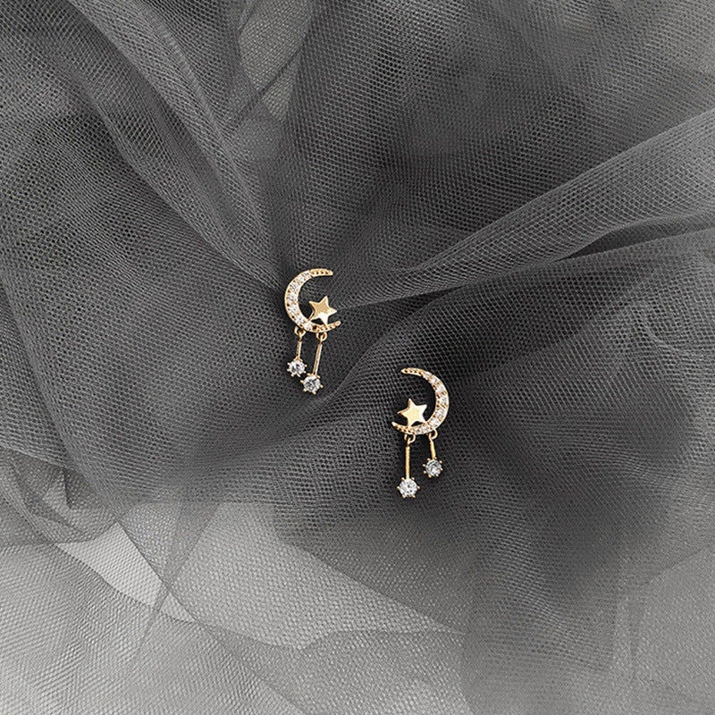 Moon & Star Drop Earrings – Dainty Gold Celestial Charm for Everyday Magic