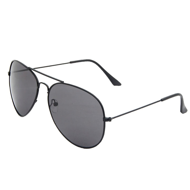 Classic Aviator Sunglasses – UV400 Protection with Sleek Black Frame
