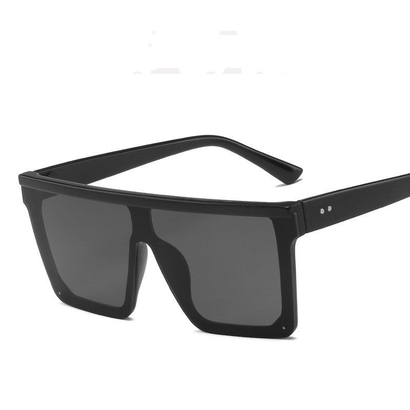 Futuristic Visor Shield Sunglasses – Bold Black Edition