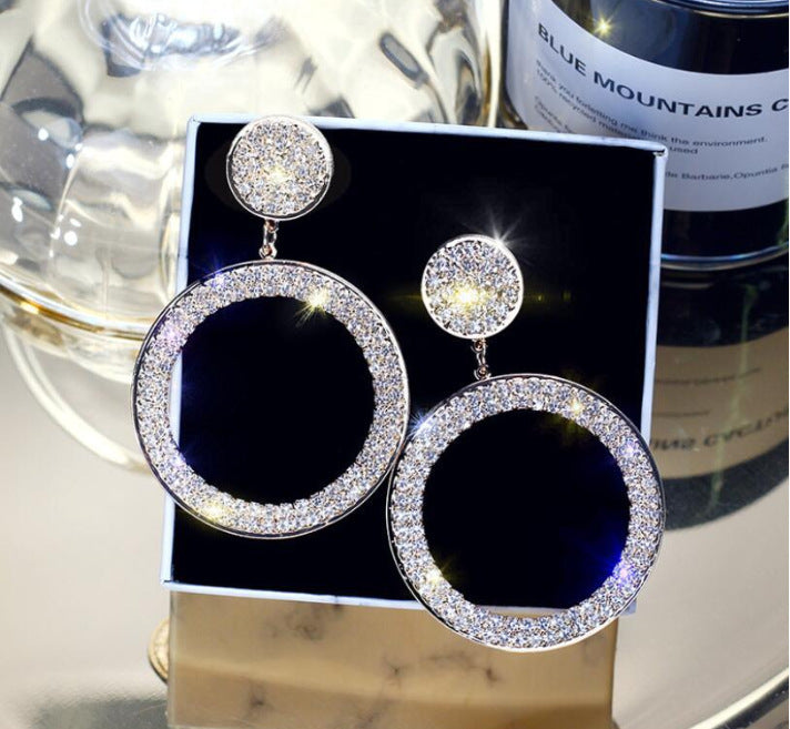 Statement Crystal Circle Drop Earrings – Bold Glamour in Gold