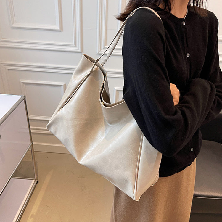 Vintage Soft Faux Leather Tote – Oversized Shoulder Bag for Women