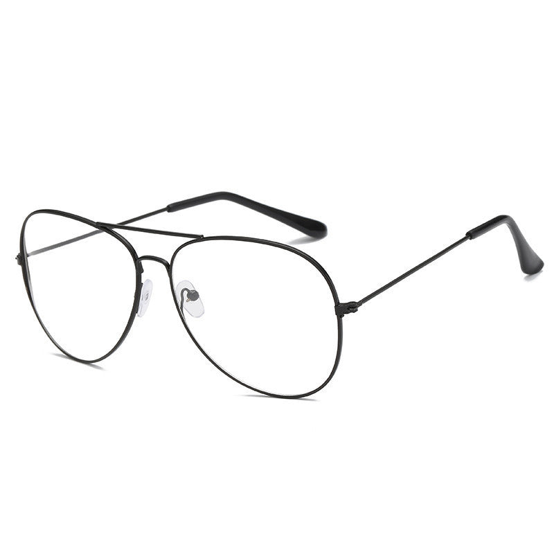 Classic Aviator Sunglasses – UV400 Protection with Sleek Black Frame