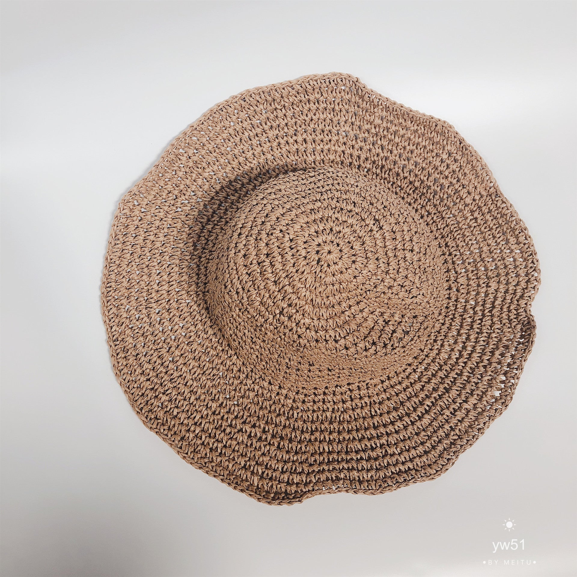 Chic Foldable Straw Sun Hat – Your Elegant Summer Essential