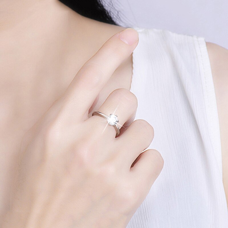 Elegant Zircon Solitaire Ring – Resizable 1.5 Carat Classic Engagement Style