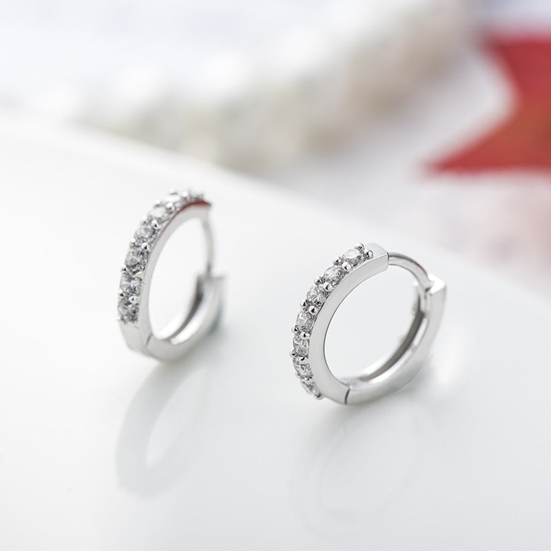 Sparkling Silver Hoop Earrings – Everyday Glamour with Cubic Zirconia Shine