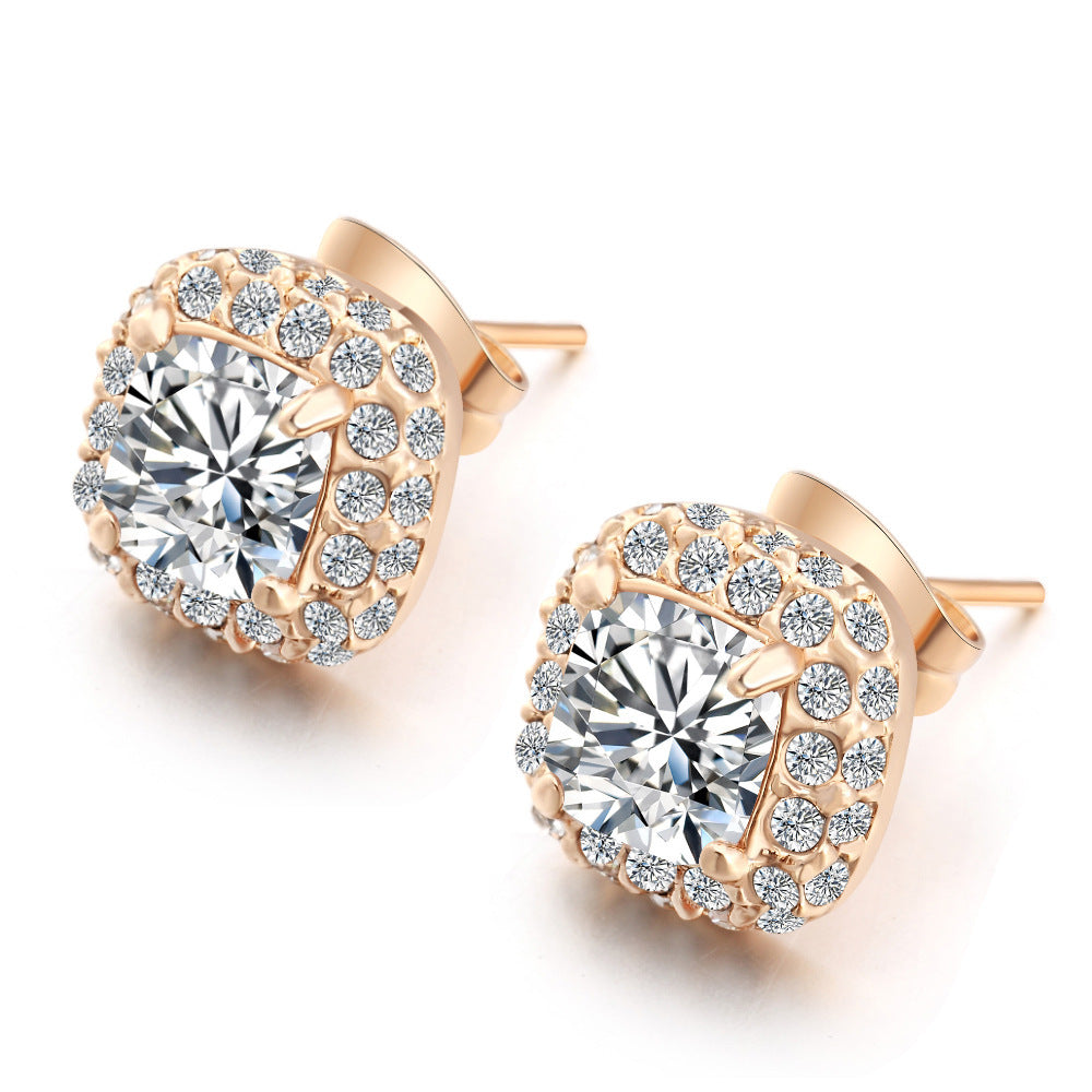 Rose Gold Crystal Stud Earrings – Classic Sparkle for a Sophisticated Look