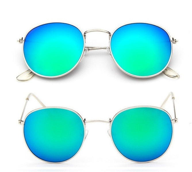 Vintage Glam Retro Sunglasses – Bold & Chic for Women