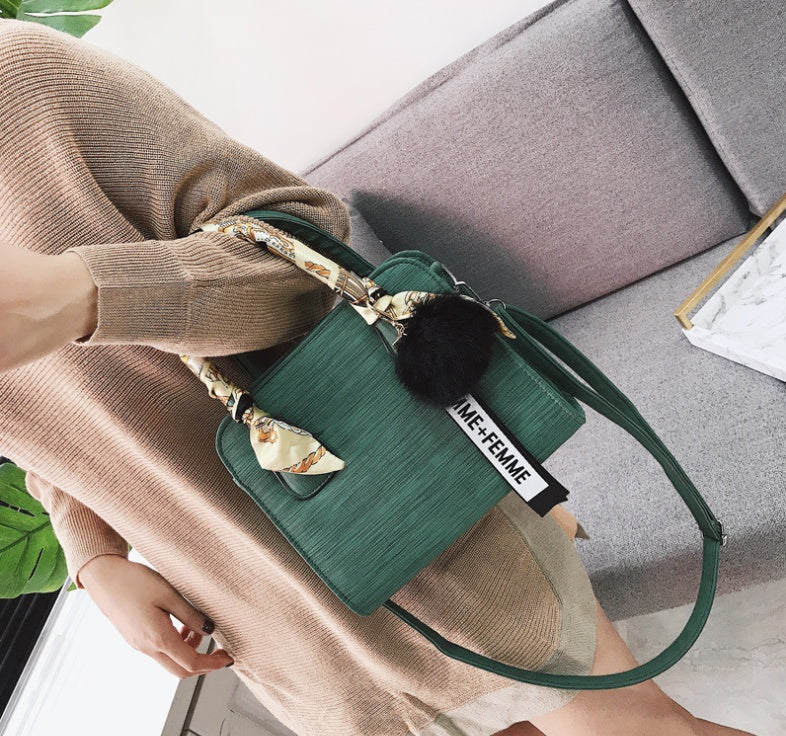 Elegant Ribbon Handle Handbag – Stylish Shoulder Bag for Everyday Chic