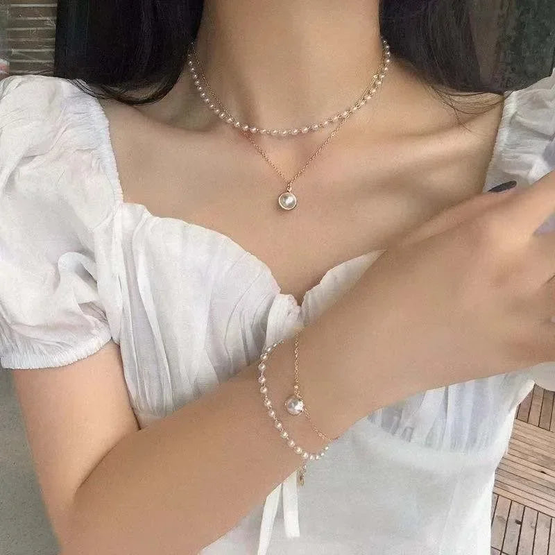 Aurora Pearl Choker