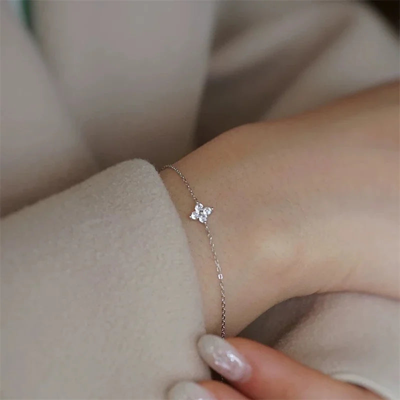 Elara Flower Bracelet – Delicate Crystal Design with Free UK Shipping