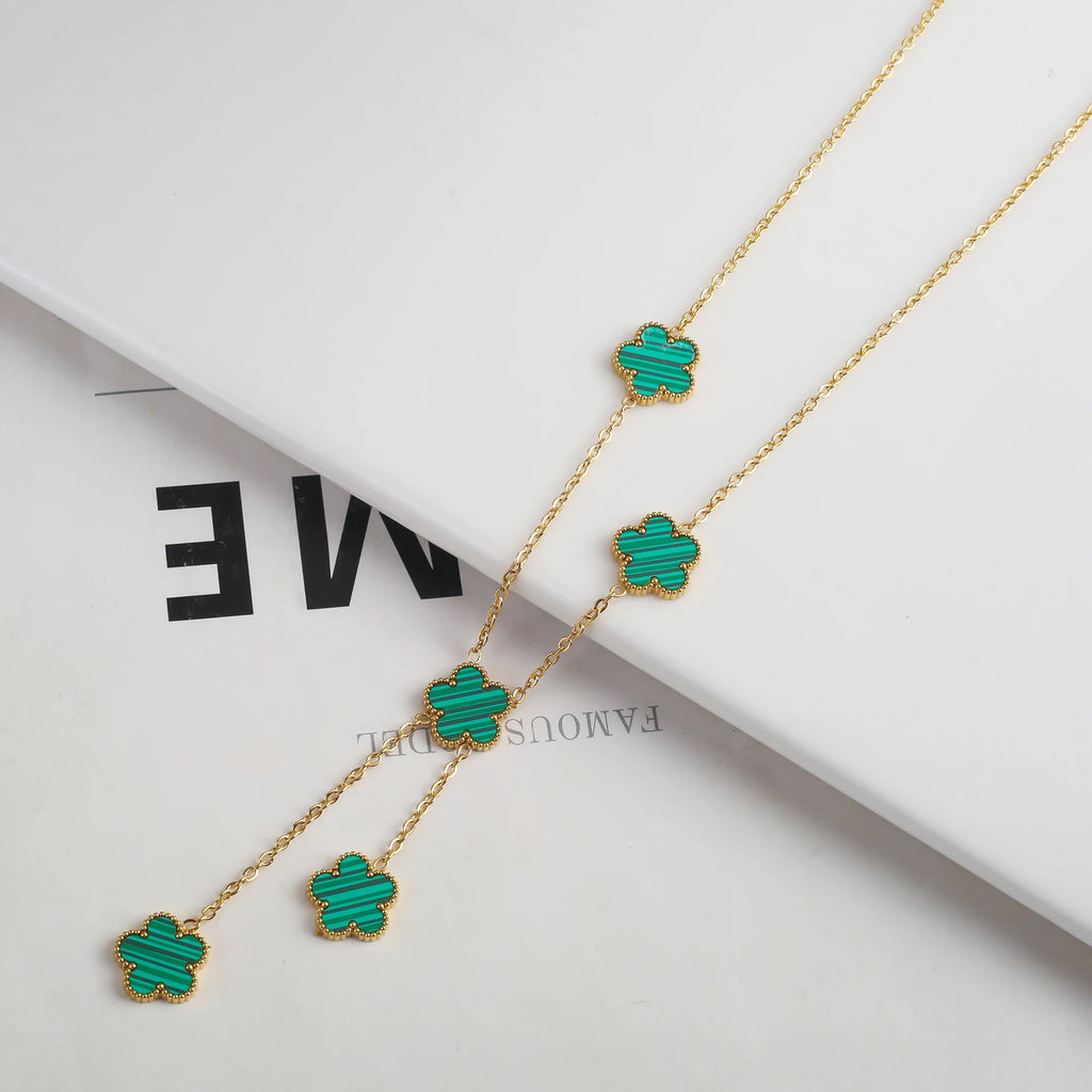Clover Bloom Jewellery – Elegant Lucky Charm Set for Women