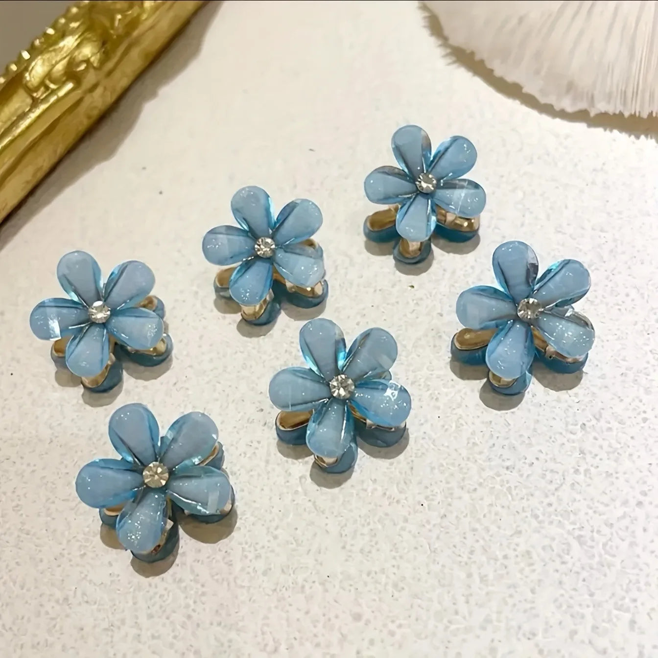 Bloom Pearl Clips