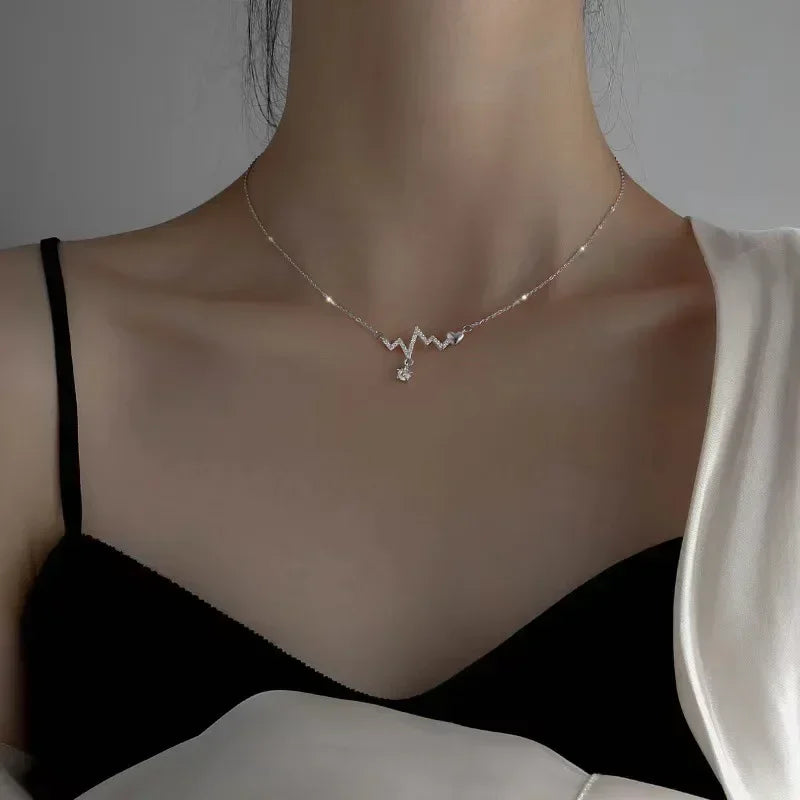 Aurora Pearl Choker