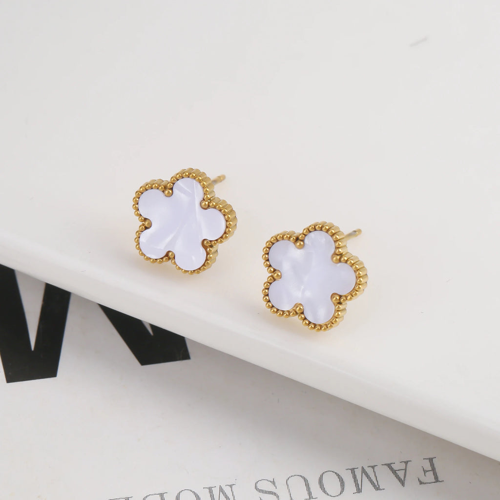 Clover Bloom Jewellery – Elegant Lucky Charm Set for Women