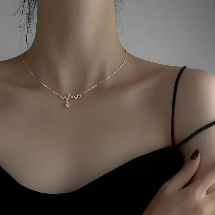 Aurora Pearl Choker