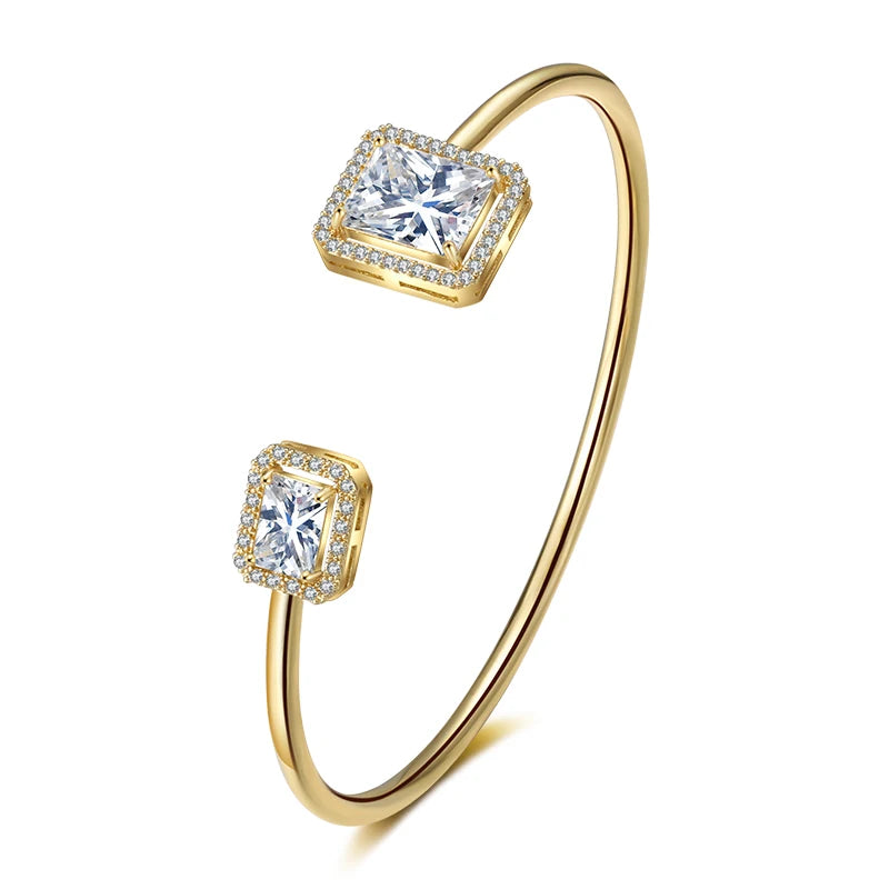 Nova Cuff Bracelet – Elegant Geometric Bangle for Women
