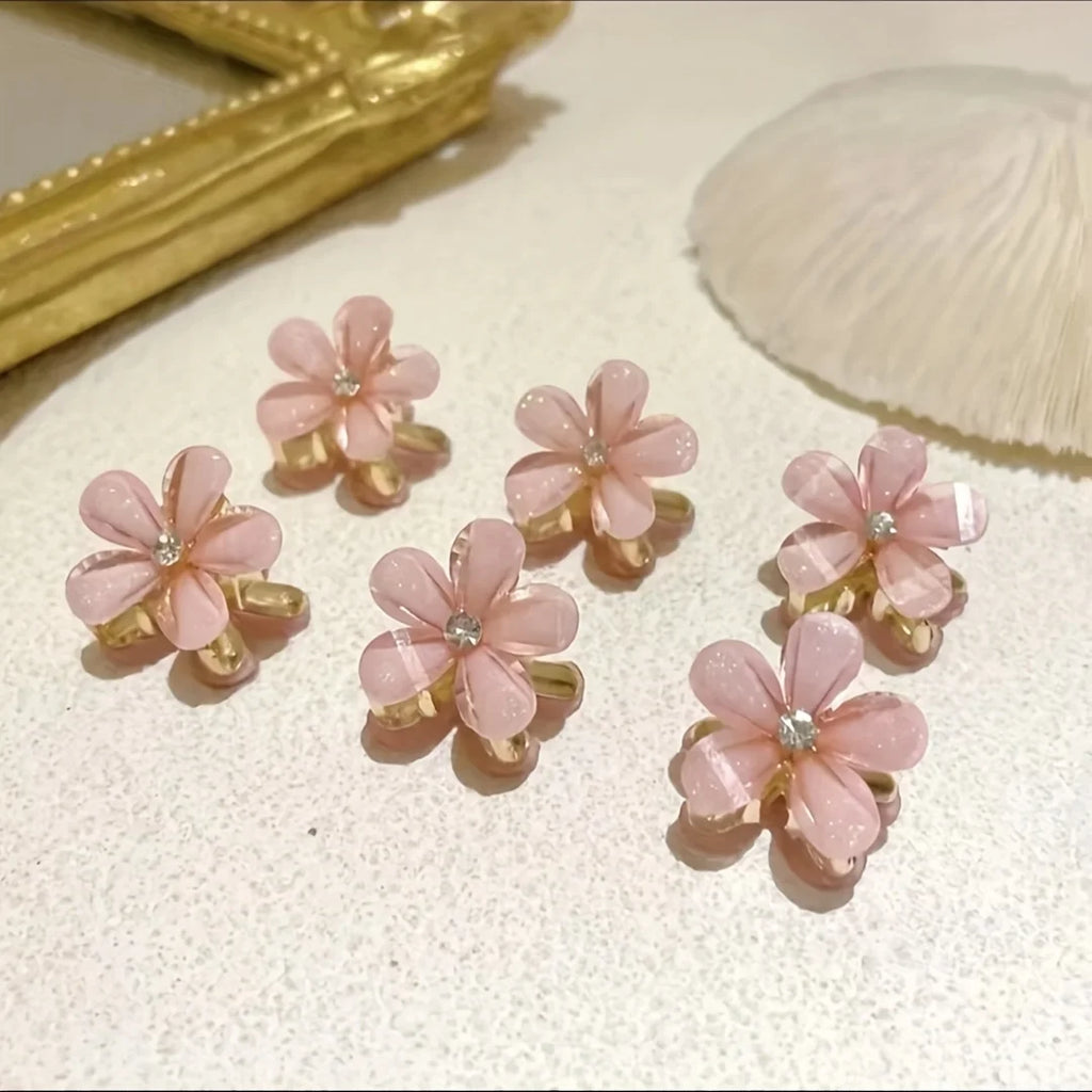 Bloom Pearl Clips