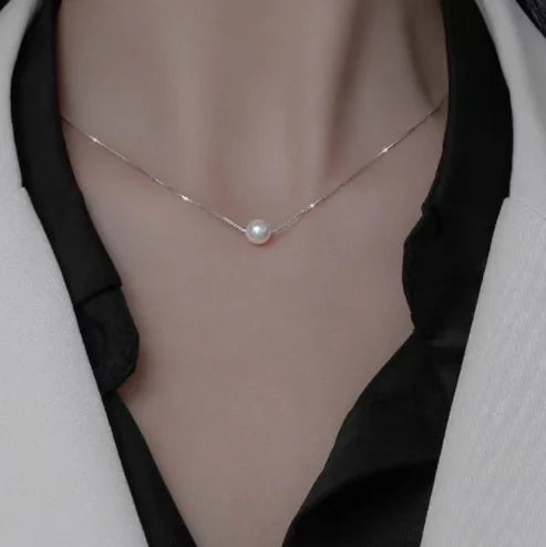 Aurora Pearl Choker