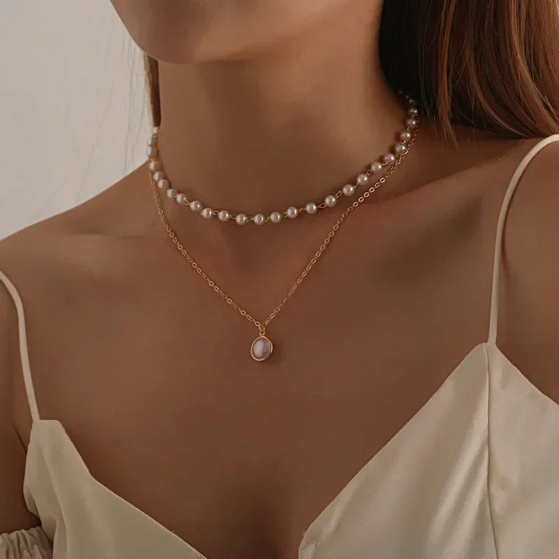 Aurora Pearl Choker