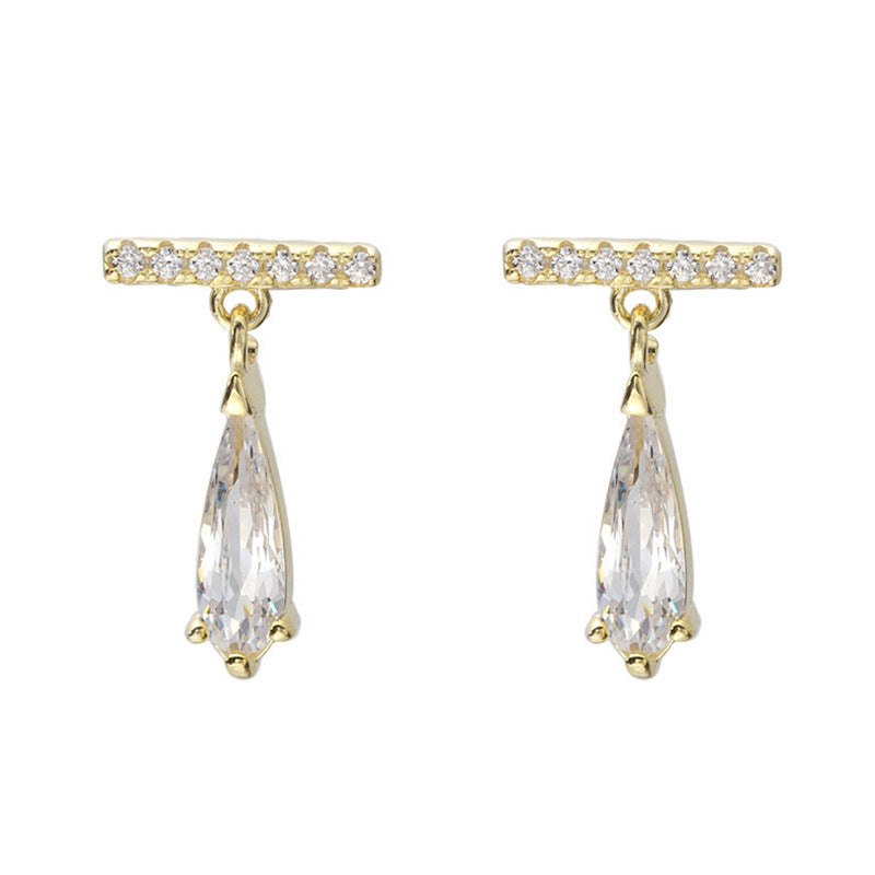 Elegant Gold Drop Earrings with Crystal Charm – Effortless Class for Every Occasion