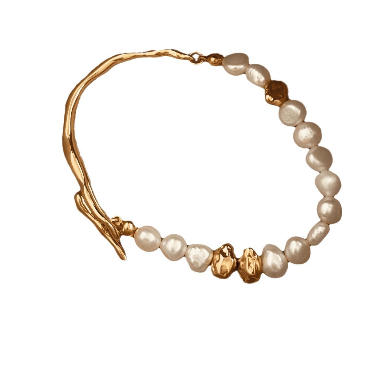 Elegant Pearl-Inspired Gold Bracelet for Women