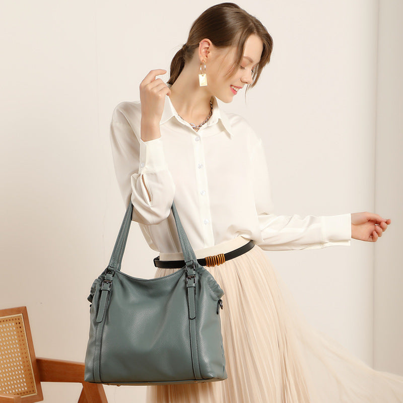 Classic Soft Leather Tote – Spacious & Stylish Handbag for Modern Women